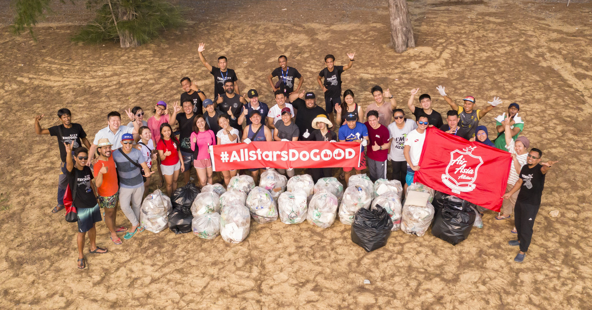 AirAsia does a reef and beach clean-up