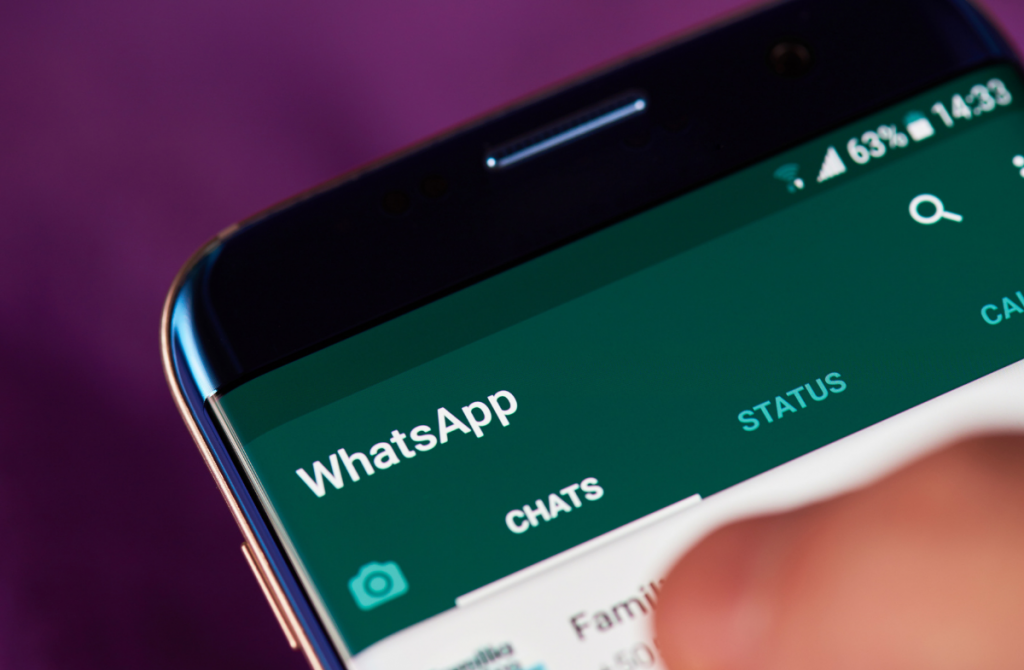 WhatsApp gives users an ultimatum