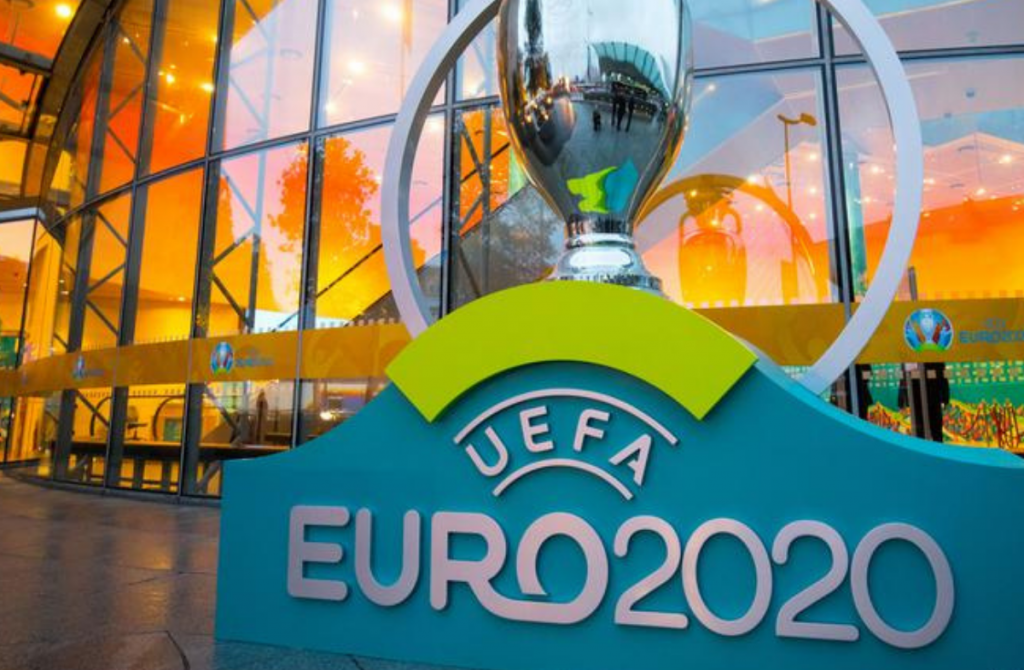 Football superstars make waves in beverage industry by removing Euro 2020 official sponsors' product placement