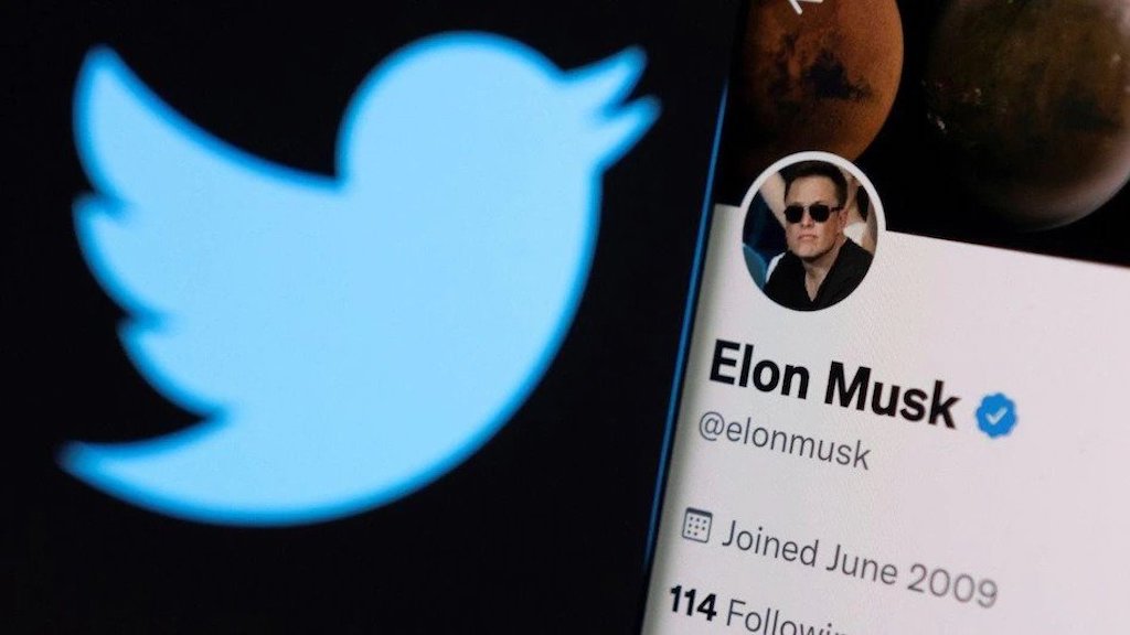 Twitter to offer 'official' label for select verified accounts, X