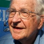 Noam Chomsky: Social media is "undermining democracy"