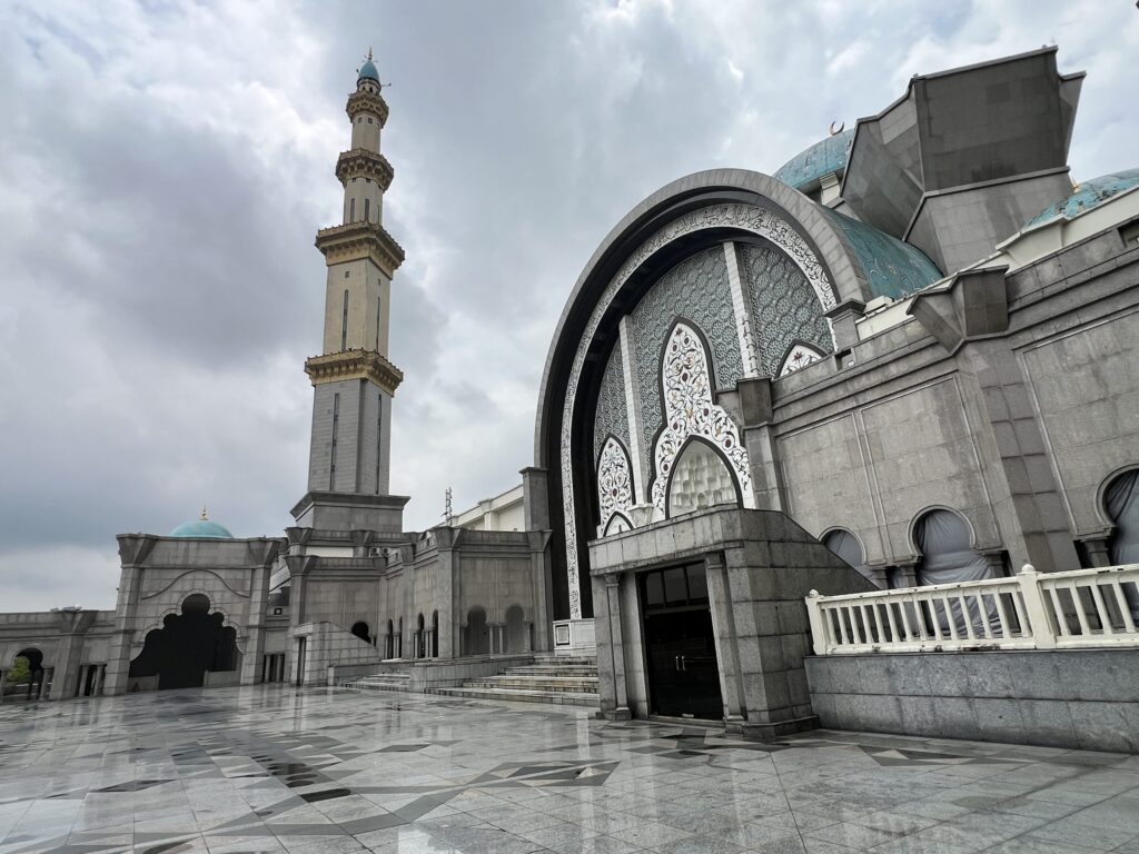 On location 1 scaled 1 | The SHOUT Group / FCB SHOUT Weaves Threads of Belonging For RHB Bank's Hari Raya Campaign