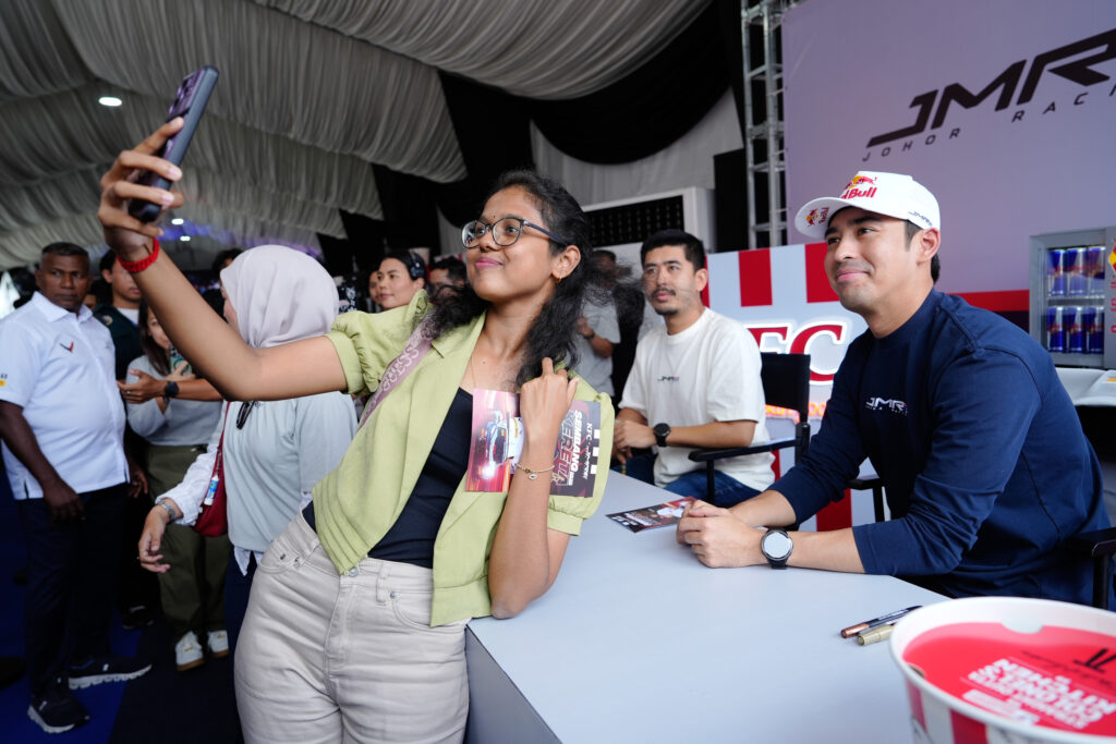 Photo 3 | KFC Malaysia Drives Youth Engagement with Johor Motorsports Racing Team