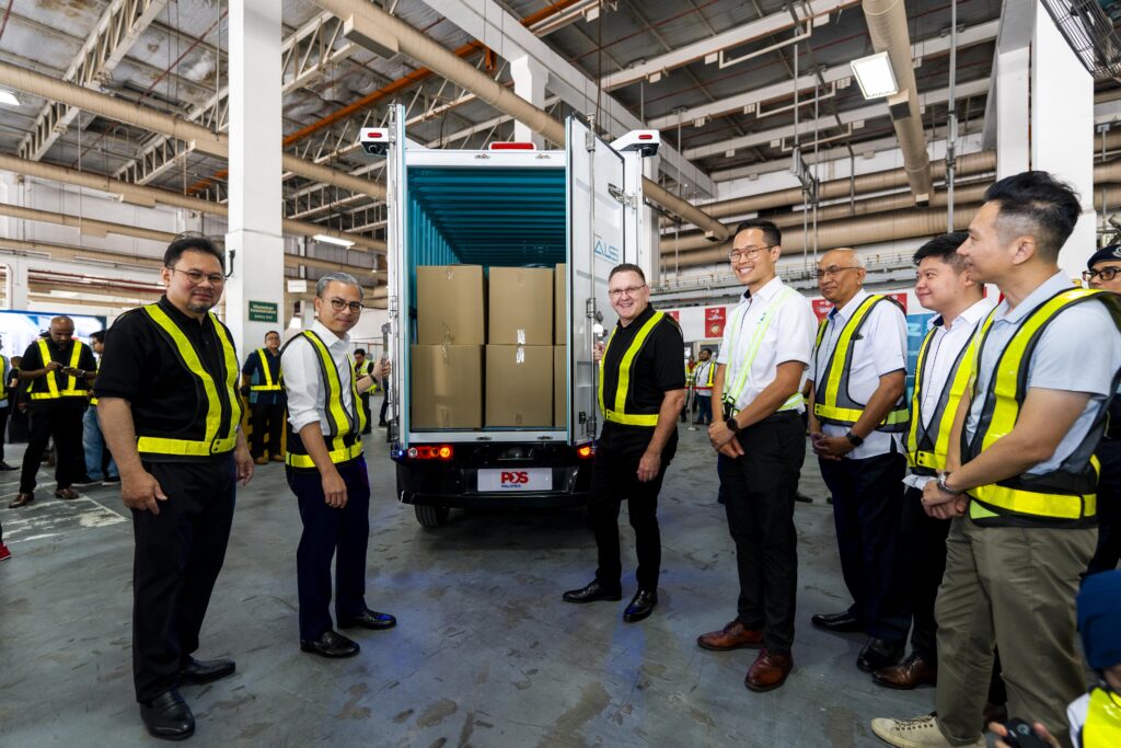 5 | Pos Malaysia Makes History with the Launch of the Nation’s First Autonomous Vehicle
