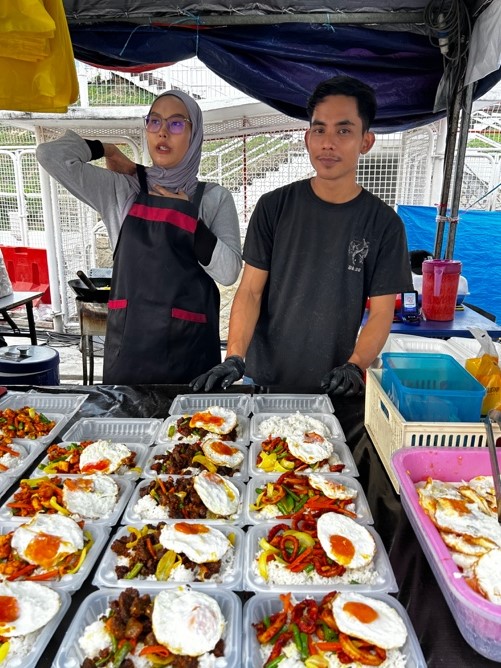 Picture6 | Sacred Commerce: The Cultural and Economic Power of Ramadan Markets In Malaysia and Indonesia