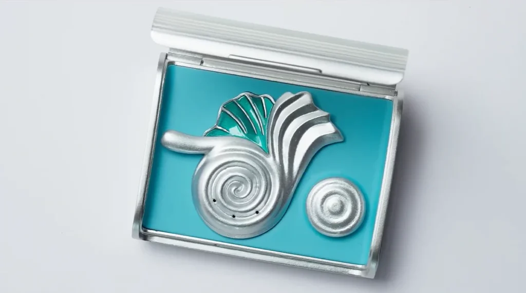 Hear in Hijab Hearing Aid Wardah | Dentsu Indonesia and Wardah Reinvent Hearing Aids for Hijab-Wearing Women