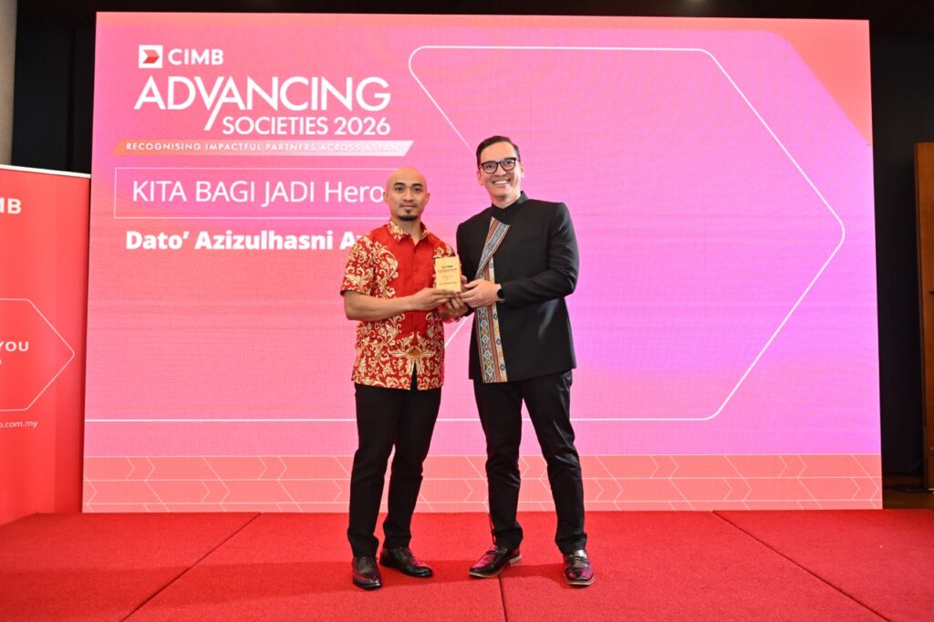 Toni Azizul Large | CIMB rolls out new brand campaign “Moving You Forward” across ASEAN